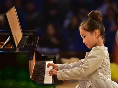 黄冈钢琴家教哪里找？